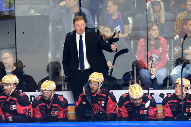 October 4, 2026, GER, DEU, Germany, Ice Hockey Coach MITCH O KEEFE, Ice Tigers, Nuremberg Players Bench, nordphoto GmbH Engler, Berlin, Uber Arena, Berlin, Germany Copyright: xNordphotox xEnglerx