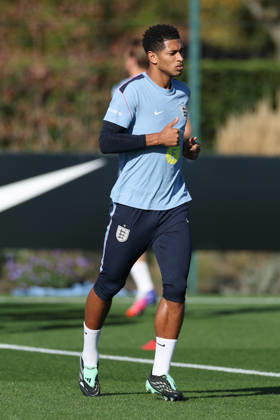 England MD-1 Training, Nations League Jude Bellingham of England during the England MD-1 training session ahead of the 2026 27 UEFA Nations League Group A3 match vs Czech Republic, Tottenham Hotspur Training Ground, Enfield, England on 5 October 2026 Credit: Tiego Grenho Every Second Media Editorial use only. All images are copyright Every Second Media Limited. No images may be reproduced without prior permission. Copyright: xIMAGO EveryxSecondxMediax ESM-2200-0025 TiegoxGrenhox xEveryxSecondxMediax
