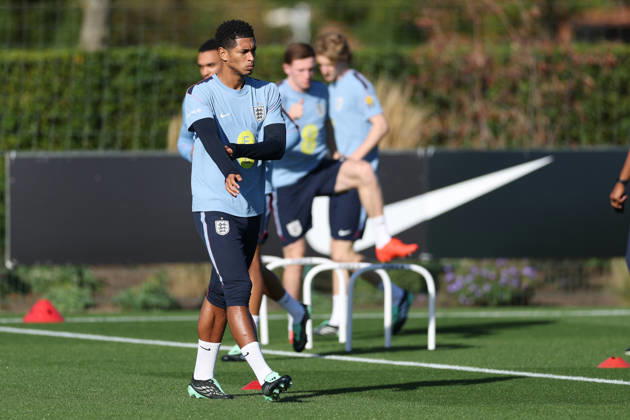 England MD-1 Training, Nations League Jude Bellingham of England during the England MD-1 training session ahead of the 2026 27 UEFA Nations League Group A3 match vs Czech Republic, Tottenham Hotspur Training Ground, Enfield, England on 5 October 2026 Credit: Tiego Grenho Every Second Media Editorial use only. All images are copyright Every Second Media Limited. No images may be reproduced without prior permission. Copyright: xIMAGO EveryxSecondxMediax ESM-2200-0035 TiegoxGrenhox xEveryxSecondxMediax