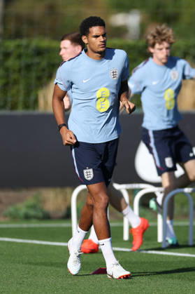 England MD-1 Training, Nations League Jarell Quansah of England during the England MD-1 training session ahead of the 2026 27 UEFA Nations League Group A3 match vs Czech Republic, Tottenham Hotspur Training Ground, Enfield, England on 5 October 2026 Credit: Tiego Grenho Every Second Media Editorial use only. All images are copyright Every Second Media Limited. No images may be reproduced without prior permission. Copyright: xIMAGO EveryxSecondxMediax ESM-2200-0041 TiegoxGrenhox xEveryxSecondxMediax