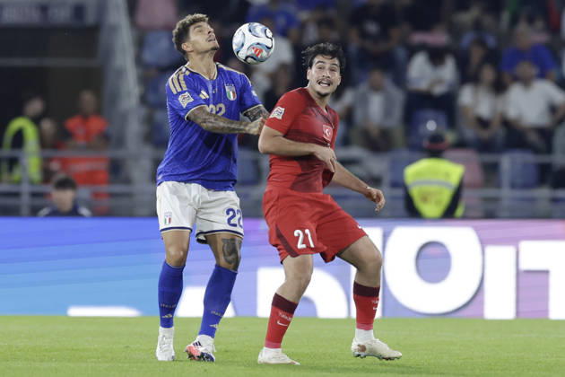 UEFA Nations League football match Italy vs Turkey Giovanni Di Lorenzo of Italy challenges for the ball with Aral Simsir of Turkiye during UEFA Nations League football match (League A, Group A1) between Italy vs Turkey at the Renato Dall Ara stadium in Bologna on October 05, 2026. _BPH2239 Copyright: xAntonioxBalascox