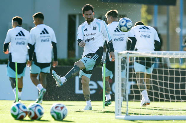 Argentina’s forward Lionel Messi takes part in a training session at the AFA (Argentine Football Association) training center in Ezeiza, Buenos Aires Province, on October 5, 2026, ahead of the upcoming friendly soccer matches against the Benin national team. Lionel Messi took part in the final training session of his professional career with the Argentine national team before his farewell match. Photo by Alejandro Pagni PHOTOxPHOTO EZEIZA ARGENTINA Copyright: xAlejandroxPAGNIx