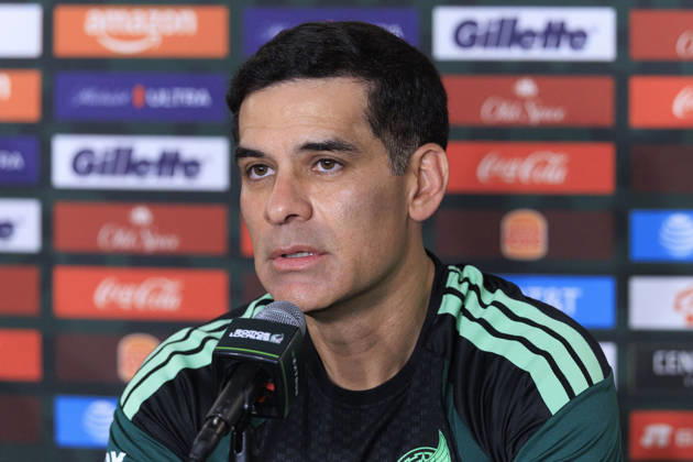October 5, 2026, Los Angeles, California, USA: Head coach, Rafael Marquez of Mexico during a press conference, PK, Pressekonferenz on Monday, October 5, 2026 at BMO Stadium in Los Angeles, California in preparation for an International Friendly, Länderspiel, Nationalmannschaft match against Chile on Tuesday October 6, 2026 at the Los Angeles Memorial Coliseum. ARIANA RUIZ PI Los Angeles USA - ZUMAp124 20261005_zaa_p124_001 Copyright: xArianaxRuizx