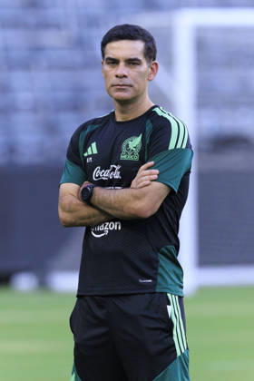 October 5, 2026, Los Angeles, California, USA: Head coach, Rafael Marquez of Mexico during practice on Monday, October 5, 2026 at BMO Stadium in Los Angeles, California in preparation for an International Friendly, Länderspiel, Nationalmannschaft match against Chile on Tuesday October 6, 2026 at the Los Angeles Memorial Coliseum. ARIANA RUIZ PI Los Angeles USA - ZUMAp124 20261005_zaa_p124_015 Copyright: xArianaxRuizx