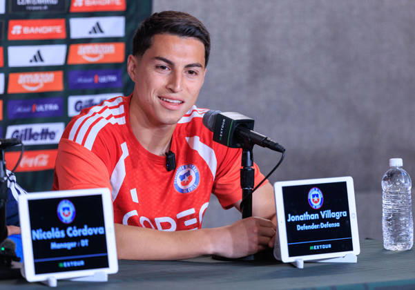 October 5, 2026, Los Angeles, California, USA: Jonathan Villagra 27 of Chile during a press conference, PK, Pressekonferenz before an International Friendly, Länderspiel, Nationalmannschaft match against Mexico at BMO Stadium on Tuesday, October 6, 2026, in Los Angeles, California. JAVIER ROJAS PI Chile Press Conference  - ZUMAp124 20261005_zaa_p124_046 Copyright: xJavierxRojasx
