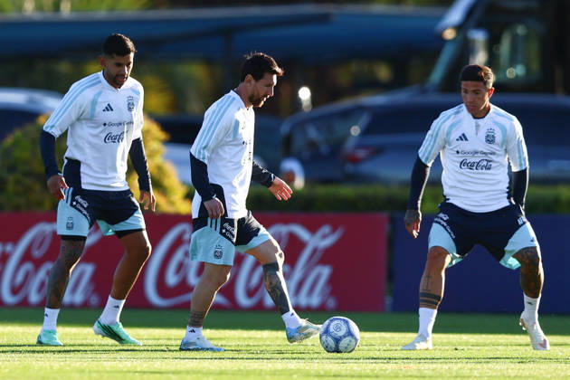 Argentina Training Session Argentina s Lionel Messi attends a training session at the Argentine Football Association (AFA) training complex in Ezeiza, on the outskirts of Buenos Aires, Argentina, on October 5, 2026, ahead of his final appearance for the national team, Nationalteam in a friendly against Benin. Buenos Aires Argentina Copyright: xMatiasxBagliettox originalFilename:baglietto-notitle261005_npVgu