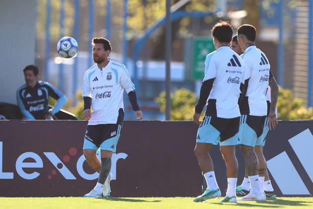 Argentina Training Session Argentina s Lionel Messi attends a training session at the Argentine Football Association (AFA) training complex in Ezeiza, on the outskirts of Buenos Aires, Argentina, on October 5, 2026, ahead of his final appearance for the national team, Nationalteam in a friendly against Benin. Buenos Aires Argentina Copyright: xMatiasxBagliettox originalFilename:baglietto-notitle261005_npXxl