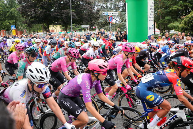 Cycling Photo by IPA ABACAPRESS.COM89357205 - Tre Valli Varesine Women s Race at the starting line in Busto Arsizio during the Tre Valli Varesine Road cycling, Rad, Radsport, Strasse race in Varese, Italy, October 6, 2026 Varese Italy  Copyright: xIPAxSport ABACAx