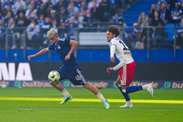Gunnar Orri Olsen, FC Copenhagen, 45; Otto Stange, Hamburger SV, 19 GER; Hamburger SV vs. FC Copenhagen, soccer, friendly match, 2026–2027 season, October 4, 2026 GER, Hamburger SV vs. FC Copenhagen, soccer, friendly match, 2026–2027 season, October 4, 2026, Hamburg Copyright: xEibner-Pressefoto MarcelxvonxFehrnx EP_MFN