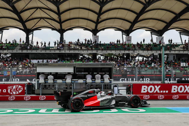 SEPANG, SGR - OCTOBER 03: Nico Hulkenberg of Germany and Audi Revolut F1 Team in action during the saturday s practice session of the Formula 1 Gulf Air Bahrain Grand Prix on October 03, 2026 held at Sepang International Circuit in Sepang, Malaysia. (Photo by Hazrin Yeob Men Shah Icon Sportswire) AUTO: OCT 03 F1 Bahrain Grand Prix in Malaysia EDITORIAL USE ONLY Icon3782610033141