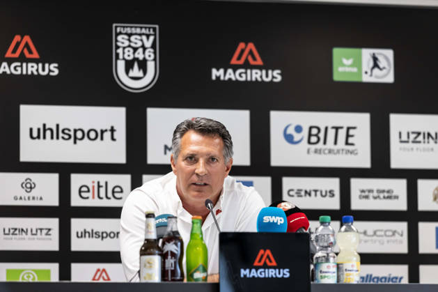 Press Conference: SSV Ulm 1846 Soccer – Introduction of Alois Schwartz, Soccer, Regionalliga Southwest, Donaustadion, Ulm, October 6, 2026; cropped single image, portrait of Alois Schwartz, SSV Ulm 1846 Soccer, coach and sporting director; press conference, SSV Ulm 1846 Soccer, introduction of Alois Schwartz, Soccer, Regionalliga Southwest, Donaustadion Ulm, October 26, 2006; Photo by Lucca Fundel, Ulm, Donaustadion, Baden-Württemberg, Germany
