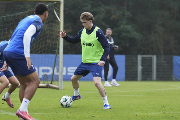 German Soccer, Training Session, 3rd Division, 2026–2027 Season, NVB Campus, SV Meppen, Tuesday, October 6, 2026, Morning Practice: Tony Rölke as a guest player at the Meppen training session of the 3rd Division team Copyright: xLennxLuebbersx