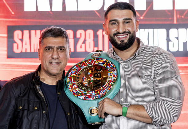 Düsseldorf, Germany, Oct. 6, 2026 Sükrü Aksu with Agit Kabayel Press Conference: Agit Kabayel (GER) vs. Nelson Hysa (ALB), Oct. 6, 2026