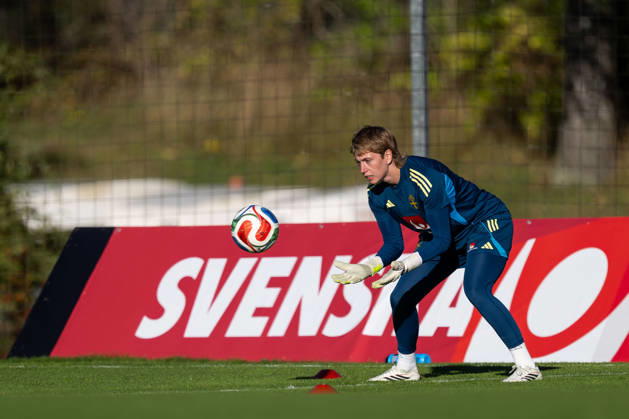 October 6, 2026: Goalkeeper Moa Edrud of the Swedish women’s national soccer team during a training session on October 6, 2026 in Stockholm. Photo by Emma Wallskog, BILDBYRAN, code EW EW0714: soccer, football, soccer, World Cup, qualifiers, FIFA Women’s World Cup, qualifier, training, Sweden, women’s, BBENG Copyright: EMMAxWALLSKOG BB261006EW004