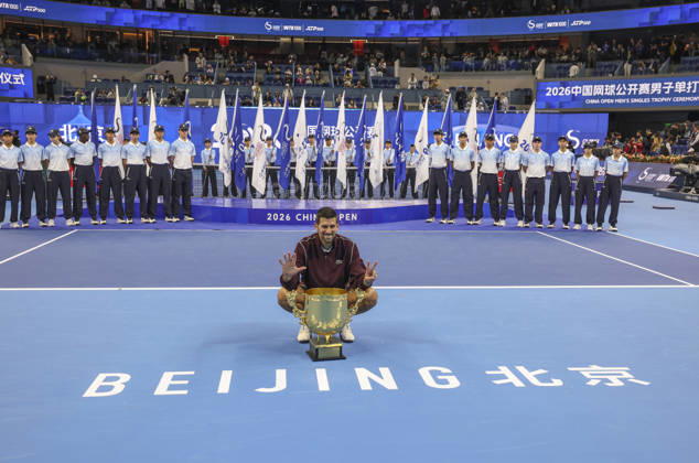(261006) -- BEIJING, Oct. 6, 2026 -- Novak Djokovic of Serbia poses with his champion trophy during the awarding ceremony for the men s singles final at 2026 China Open tennis tournament in Beijing, China, Oct. 6, 2026. ) (SP)CHINA-BEIJING-TENNIS-CHINA OPEN-MEN S SINGLES-AWARDING CEREMONY(CN) BaixXuefei