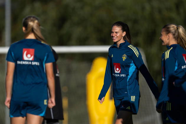 October 6, 2026: Bella Andersson of the Swedish women’s national soccer team during a training session on October 6, 2026 in Stockholm. Photo by Emma Wallskog, BILDBYRAN, code EW EW0714: soccer, football, fotball, World Cup qualifiers, FIFA Women’s World Cup qualifier, training, Sweden, women’s soccer, bbeng  Copyright: EMMAxWALLSKOG BB261006EW016