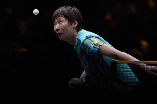 (261006) -- BEIJING, Oct. 6, 2026 -- Wang Manyu of China serves during the women s singles round of 32 match against Manika Batra of India at 2025 World Table tennis, Tischtennis (WTT) China Smash in Beijing, China, Oct. 6, 2026. ) (SP)CHINA-BEIJING-TABLE TENNIS-WTT-CHINA SMASH-WOMEN S SINGLES (CN) XiexHan