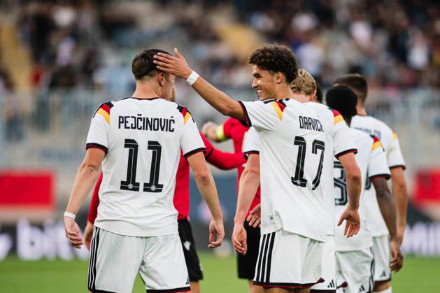 U-21 European Championship Qualifier: Germany vs. Georgia, October 6, 2026. Goal celebration: Noah Darvich (Germany), 17, scores the 1-0 goal for Germany; pictured here with Dženan Pejcinovic, Germany, 11 soccer, U-21 European Championship Qualifiers, Matchday 10: Germany vs. Georgia on October 6, 2026, Bielefeld DFB REGULATIONS PROHIBIT ANY USE OF PHOTOGRAPHS AS IMAGE SEQUENCES AND OR QUASI-VIDEO Copyright: xBEAUTIFULxSPORTS Tonhäuserx