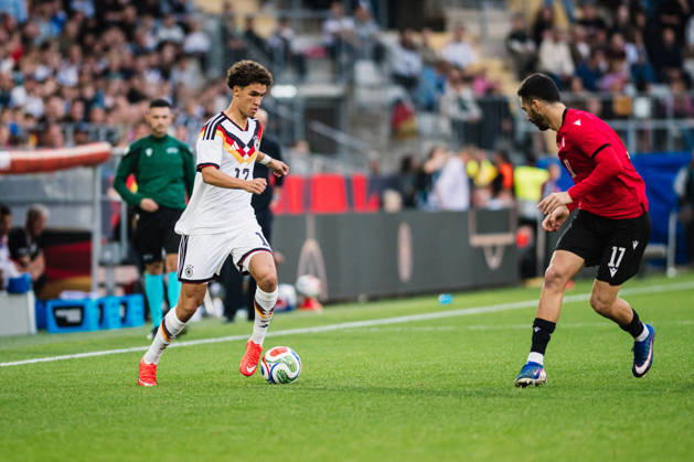 U-21 European Championship Qualifier: Germany vs. Georgia, October 6, 2026; Noah Darvich (Germany, 17) vs. Akaki Giunashvili (Georgia, 17); Soccer; U-21 European Championship Qualifier; Matchday 10: Germany vs. Georgia on October 6, 2026; Bielefeld. DFB regulations prohibit any use of photographs as image sequences and or quasi-video. Copyright: xBEAUTIFULxSPORTS Tonhäuserx
