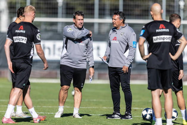 SSV Ulm 1846 Soccer Practice with Alois Schwartz, Soccer, Southwest Regional League, Ulm Training Field, October 6, 2026; from left: Oliver Unsöld, SSV Ulm 1846 Soccer, Assistant Coach, Alois Schwartz, SSV Ulm 1846 Soccer, Head Coach and Sports Director; SSV Ulm 1846 Soccer Training with Alois Schwartz, Soccer, Southwest Regional League, Ulm Training Field, October 26, 2006; Photo by Lucca Fundel, Ulm Training Field, Baden-Württemberg, Germany