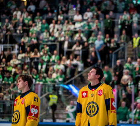 October 6, 2026: Adam Tambellini of Davos ahead of the CHL game between Rögle and Davos on October 6, 2026 in Ängelholm. Photo by Niclas Jönsson, BILDBYRAN COP 273 NO0449 ice hockey CHL Champions Hockey League Rögle Davos Rögle BBENG ice hockey CHL Champions Hockey League Rögle Davos Rögle BBENG  Copyright: NICLASxJÖNSSON BB261006NO012