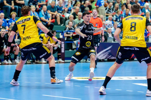 Solingen, October 6, 2026, Handball, Men s, EHF, European League, Group Stage, Matchday 2, 2026–2027, Bergischer HC vs. IK Sävehof, Janik Schrader (Bergischer HC), 23 during the game