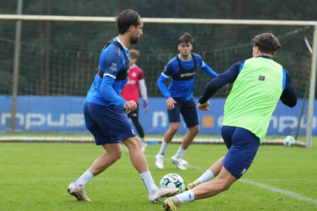 German Soccer, Training Session, 3rd Division, 2026–2027 Season, NVB Campus, SV Meppen, Tuesday, October 6, 2026, Morning Training: Ersin Zehir, SV Meppen, No. 6 passes the ball Copyright: xLennxLübbersx