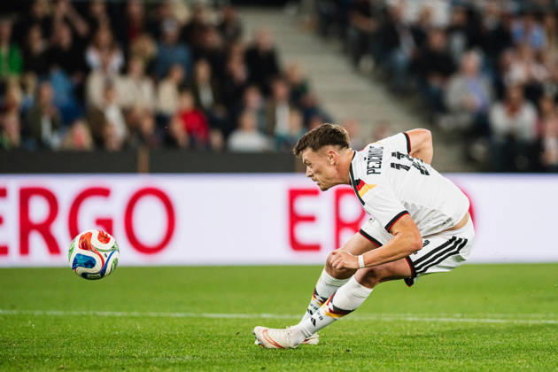U-21 European Championship Qualifier: Germany vs. Georgia, October 6, 2026 – Goal, Celebration of the 2-0 Goal by Dženan Pejcinovic Germany, 11 Soccer, U-21 European Championship Qualifiers, Matchday 10: Germany vs. Georgia on October 6, 2026, Bielefeld DFB REGULATIONS PROHIBIT ANY USE OF PHOTOGRAPHS AS IMAGE SEQUENCES AND OR QUASI-VIDEO Copyright: xBEAUTIFULxSPORTS Tonhäuserx