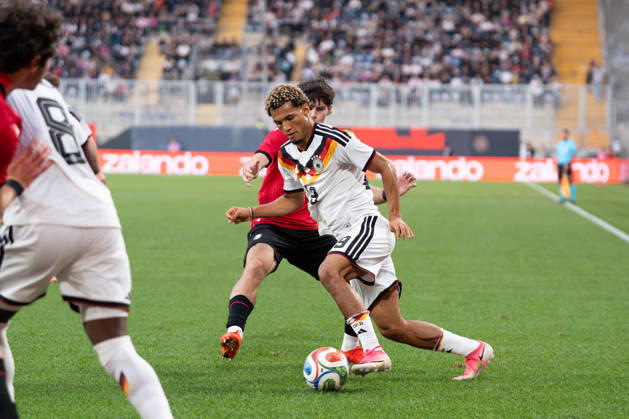 October 6, 2026, GER, Germany U21 vs. Georgia U21: A duel between Paris Brunner (Germany U21, 19) and Vakhtang Salia (Georgia U21, 7) at the SchücoArena in Bielefeld, Germany Copyright: xnordphotoxGmbHx xChristianxSchulzex