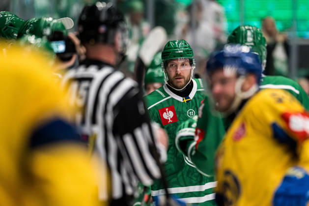 October 6, 2026: Linus Sandin of Rögle celebrates after scoring the 3-0 goal during the CHL game between Rögle and Davos on October 6, 2026 in Ängelholm. Photo by Niclas Jönsson, BILDBYRAN COP 273 NO0449. ice hockey, CHL, Champions Hockey League, Rögle, Davos, Rögle BBENG, cheering, celebrates Copyright: NICLASxJÖNSSON BB261006NO035