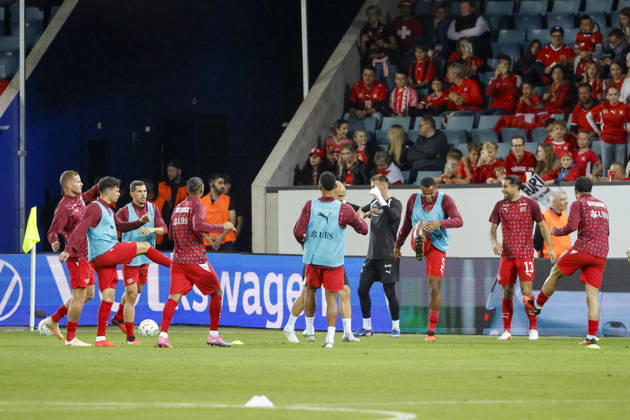 Switzerland warming up before kickoff, Switzerland, UEFA, Nations League, Matchday 4, Switzerland vs. North Macedonia, October 6, 2026, Swissporarena, Lucerne, Switzerland Copyright: xGrantxHubbsx