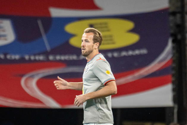 October 6, 2026, xdaymx, UEFA Nations League, England vs. Czech Republic: Harry Kane warming up before England s match against the Czech Republic in London