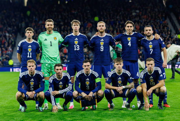 06.10.2026 Scotland v Slovenia, UEFA Nations League, League B Group 1 : SCOTLAND TEAM.BACK ROW (L-R) Ryan Christie, Angus Gunn, Jack Hendry, Oli McBurnie, Luis Binks, John McGinn. FRONT ROW (L-R) Stephen Welsh, Billy Gilmour, Andy Robertson, Ben Gannon-Doak, Lewis Ferguson  Copyright: xKennyxRamsay.Scotlandx NINTCHDBPICT001113833101