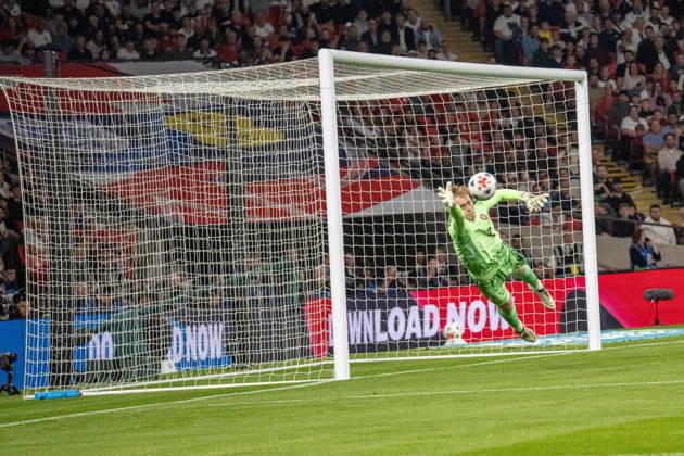 October 6, 2026, xdaymx, UEFA Nations League, England vs. Czech Republic; Lukas Hornicek of the Czech Republic makes a strong save following a free kick by Trent Alexander-Arnold of England; London