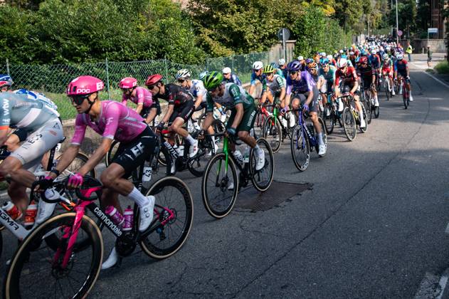 IPA89375175 - The peloton during the 2026 Tre Valli Varesine in Varese, Italy, on October 6, 2026 Copyright: xSilviaxColombo IPAxSportx xx IPA89375175