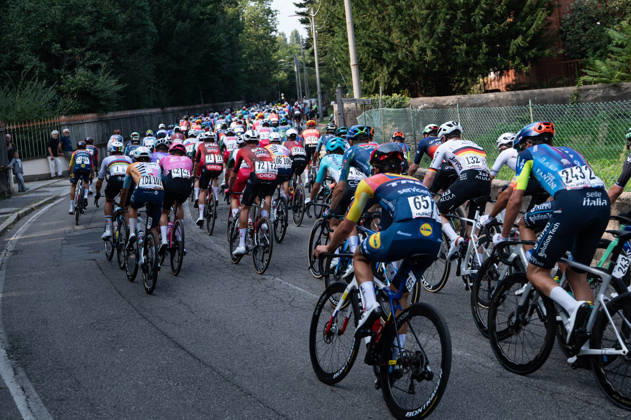 IPA89375178 - The peloton during the 2026 Tre Valli Varesine in Varese, Italy, on October 6, 2026 Copyright: xSilviaxColombo IPAxSportx xx IPA89375178