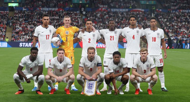 UEFA Nations League - England v Czechia LONDON, ENGLAND, OCTOBER 6: England team photo ahead of kick off during The UEFA Nations League match in Group A3 between England v Czechia at Wembley Stadium, London, England, on October 6. (Photo by Daniel Weir) London Wembley Stadium England Copyright: xDanielxWeir SportsxPressxPhotox Sportspressphoto_SPR247227