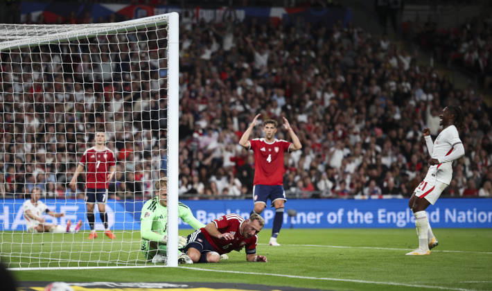 England v Czech Republic, UEFA Nations League, League A - Group 3 London, UK: England v Czech Republic, UEFA Nations League, League A - Group 3, Wembley Stadium. 6 October 2026 Photograph by Marc Aspland for The Times & The Sunday Times Vladimír Coufal Of Czech Republic concedes Own goal 1-0  Copyright: xMarcxAsplandx NINTCHDBPICT001113839428