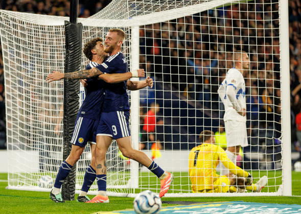 05.10.2026: Scotland v Slovenia: Ryan Christie celeberates with Oliver McBurnie of Scotland Copyright: xWilliexVassx NINTCHDBPICT001113840700