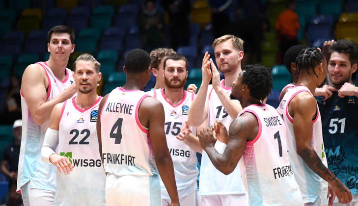 October 6, 2026, xokbx, Basketball BKT Europe Cup, Skyliners Frankfurt vs. Siauliai Basketball—The Skyliners celebrate and cheer their victory in Frankfurt