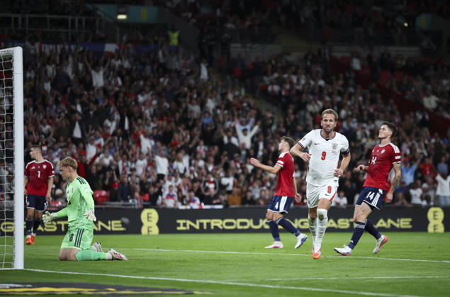 England v Czech Republic, UEFA Nations League, League A - Group 3 London, UK: England v Czech Republic, UEFA Nations League, League A - Group 3, Wembley Stadium. 6 October 2026 Photograph by Marc Aspland for The Times & The Sunday Times Harry Kane of England scores and celebrates scoring his teams 2nd goal 2-0  Copyright: xMarcxAsplandx NINTCHDBPICT001113842605