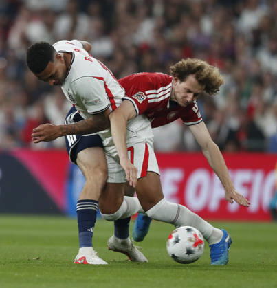 England v Czechia UEFA Nations League Morgan Rogers of England is fouled by Alex Kral of Czechia during the UEFA Nations League match at Wembley Stadium, London 06 10 2026 UK Newspapers OUT Copyright: xPaulxChestertonx FIL-24030-0026