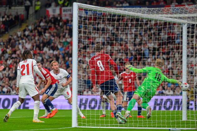 LONDON, ENGLAND OCTOBER 06 - Harry Kane of England scores the team s third goal to make score 3-0 during the UEFA Nations League game between England and Czechia at Wembley Stadium on October 06, 2026 in London, England. (Photo by Keeran Marquis Sports Press Photo) Copyright: xKeeranxMarquis SPPx Sportspressphoto_SPR247327