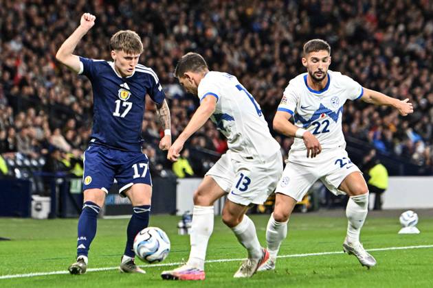 Scotland v Slovenia UEFA Nations League Ben Gannon-Doak of Scotland takes on Erik Janza and Adam Gnezda Cerin of Slovenia during the UEFA Nations League match at Barclays Hampden, Glasgow 06 10 2026 UK Newspapers OUT Copyright: xJamiexJohnstonx FIL-24032-0091