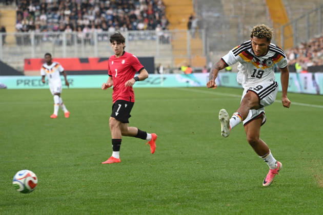 Paris BRUNNER (GER) vs. Vakhtang Salia (GEO) Action, Tackle, International Soccer Match, U21, European Championship Qualifiers, Germany vs. Georgia 2–0 on October 6, 2026, Schueco Arena, Bielefeld, Â