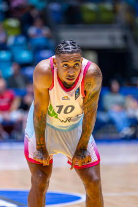 FRANKFURT AM MAIN, GERMANY - OCTOBER 6: Judah Mintz (Skyliners Frankfurt, 10) during the BKT EuroCup 2026 27, match between Frankfurt Skyliners vs. BC Siauliai at Suewag Energie Arena on October 6, 2026 in Frankfurt am Main, Germany. Hessen Germany Copyright: xBEAUTIFULxSPORTS Freudensteinx