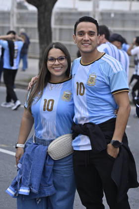 BUENOS AIRES, ARGENTINA - OCTOBER 06: Fans of Argentina outside the stadium before the International Friendly, Länderspiel, Nationalmannschaft match between Argentina and Benin at Estadio Mas Monumental on October 06, 2026 in Buenos Aires, Argentina. Photo by SFSI Argentina national team, Nationalteam v Benin Copyright: xSFSIx