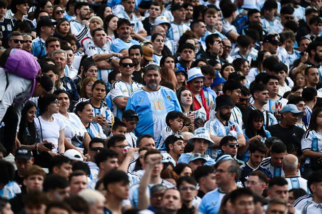 Argentina x Benin BUENOS AIRES, AR - 06.10.2026: ARGENTINA X BENIN - Fans of Argentina during the International Friendly, Länderspiel, Nationalmannschaft match between Argentina and Benin on Tuesday, October 6, 2026, at the Estadio Monumental in Buenos Aires, Argentina. The match marks Messi& 39;s farewell to the Argentine national team, Nationalteam (Photo: Gabriel Sotelo Fotoarena) x3026008x  GabrielxSotelo