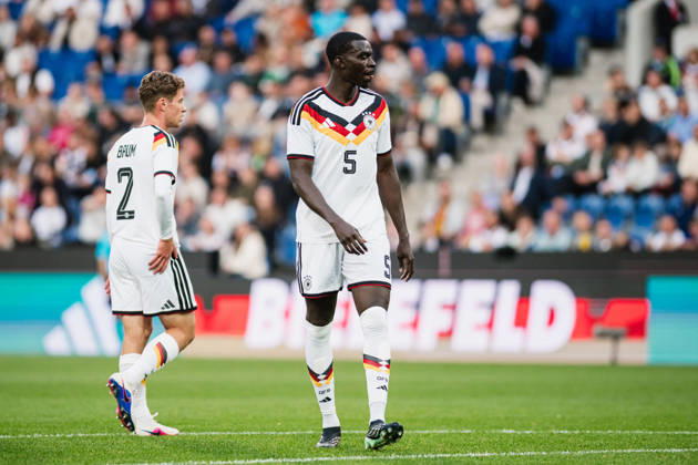 U-21 European Championship Qualifier: Germany vs. Georgia, October 6, 2026; Joshua Quarshie (Germany, No. 5) in the foreground, with Elias Baum (Germany, No. 2) behind him; soccer; U-21 European Championship Qualifier; Matchday 10: Germany vs. Georgia on October 6, 2026; Bielefeld DFB REGULATIONS PROHIBIT ANY USE OF PHOTOGRAPHS AS IMAGE SEQUENCES AND OR QUASI-VIDEO Copyright: xBEAUTIFULxSPORTS Tonhäuserx