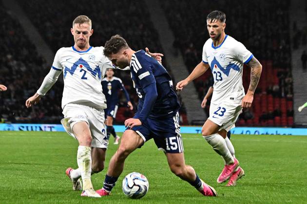 Scotland v Slovenia UEFA Nations League Josh McPake of Scotland looks to get past Zan Karnicnik of Slovenia™s tackle during the UEFA Nations League match at Barclays Hampden, Glasgow 06 10 2026 UK Newspapers OUT Copyright: xJamiexJohnstonx FIL-24032-0131